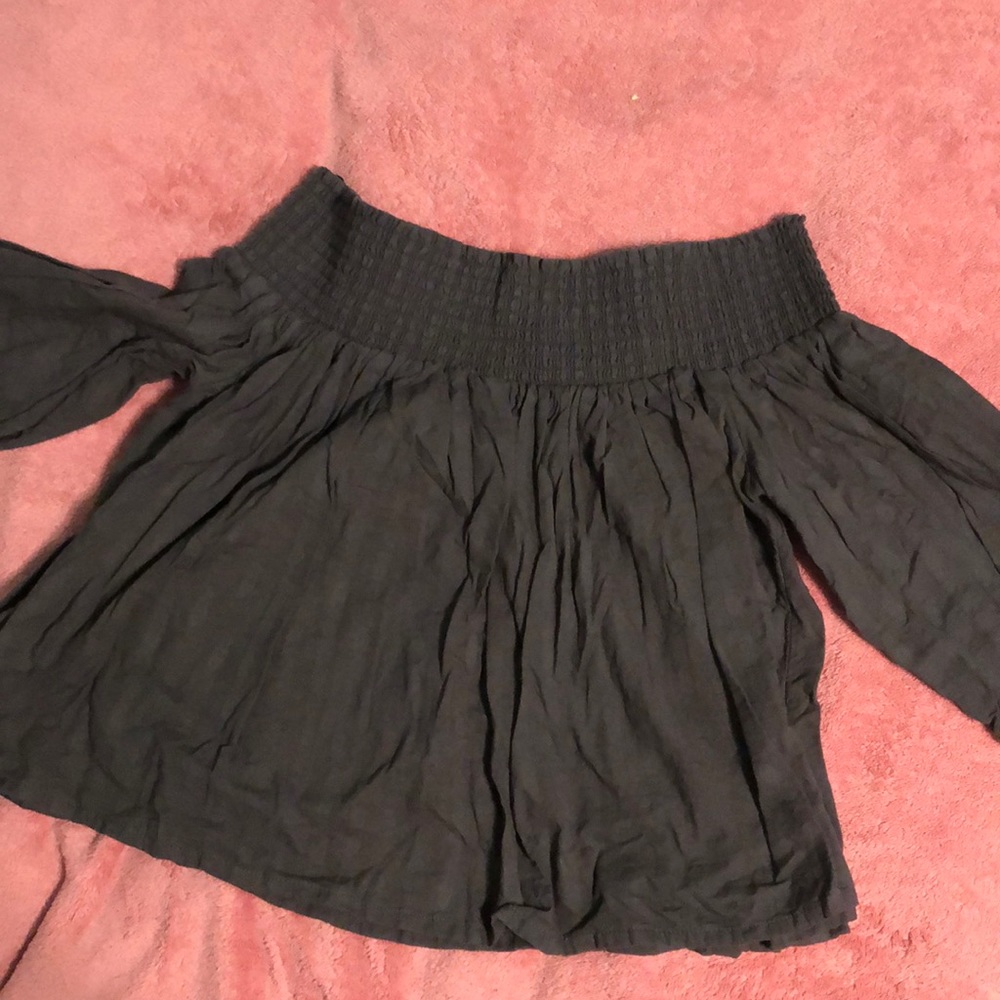 Rip curl crop off the shoulder top S